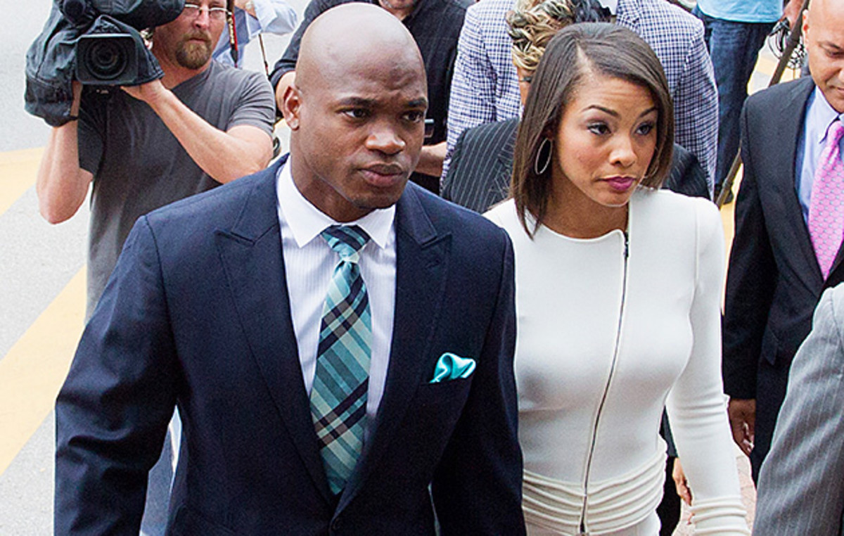 adrian-peterson-vikings-ashley-peterson-inline.jpg